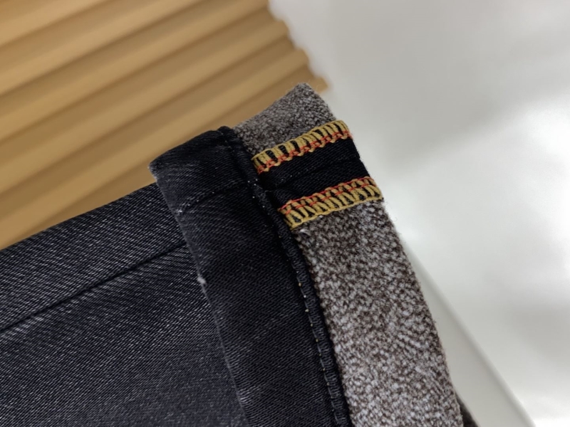 F**di jeans
